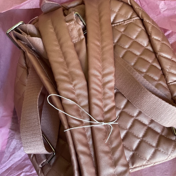 Vera Bradley Mini Ｒose Quartz Quilted Backpack - Picture 2 of 4